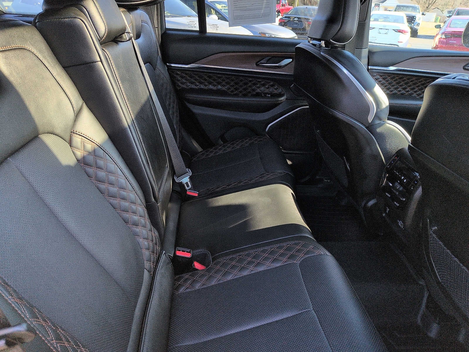 2024 Jeep Grand Cherokee Summit