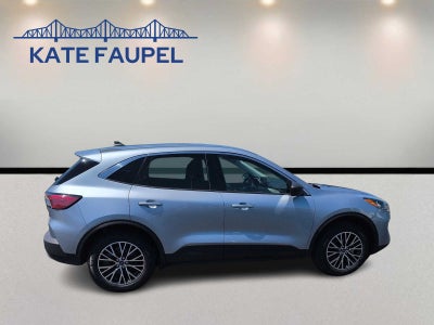 2022 Ford Escape SE Plug-In Hybrid