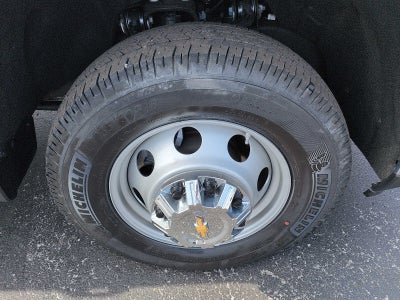 2025 Chevrolet Silverado 3500 HD Chassis Cab Work Truck