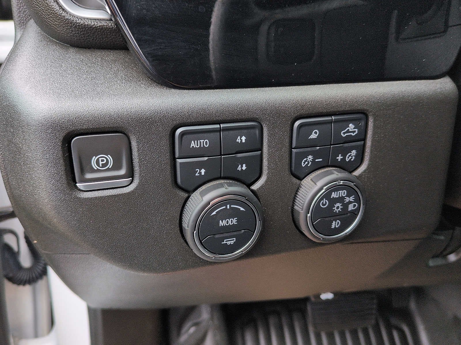 2024 Chevrolet Silverado 3500 HD Chassis Cab LT