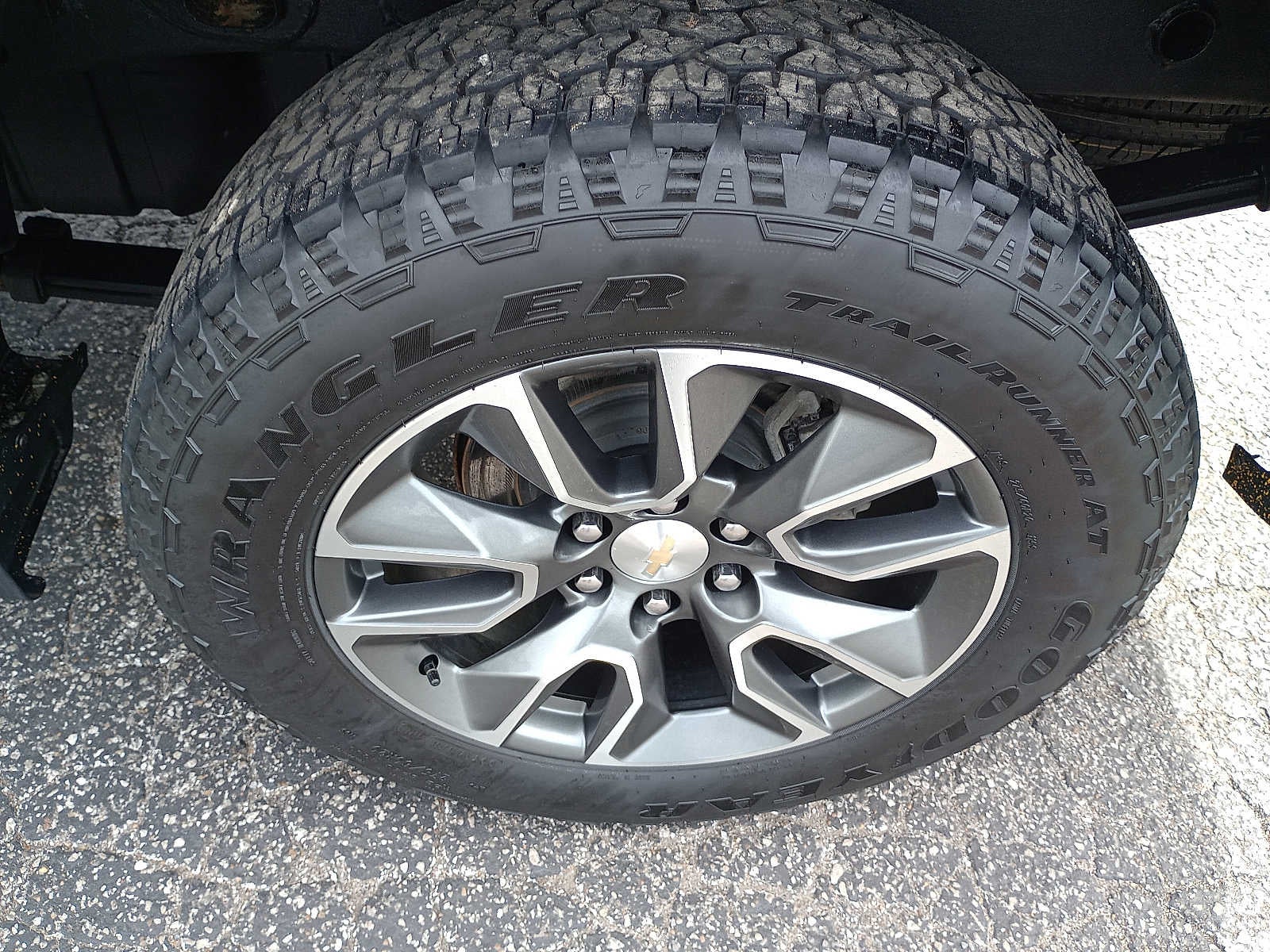 2023 Chevrolet Silverado 1500 LT (2FL)