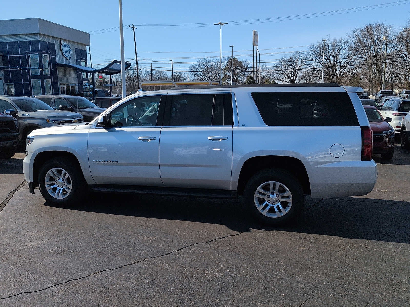 2019 Chevrolet Suburban LT