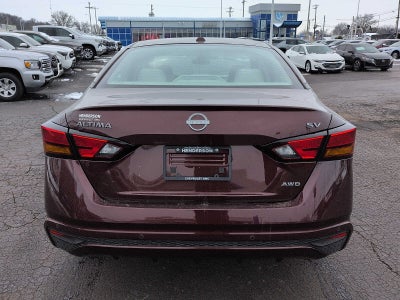 2024 Nissan Altima 2.5 SV