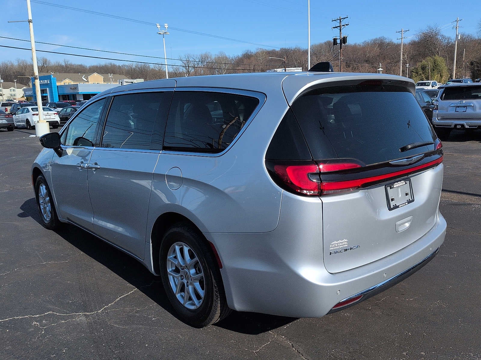 2024 Chrysler Pacifica Touring L