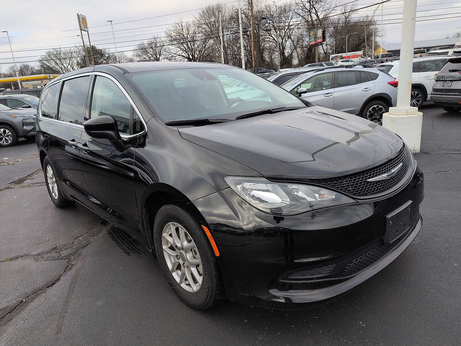 2024 Chrysler Voyager LX