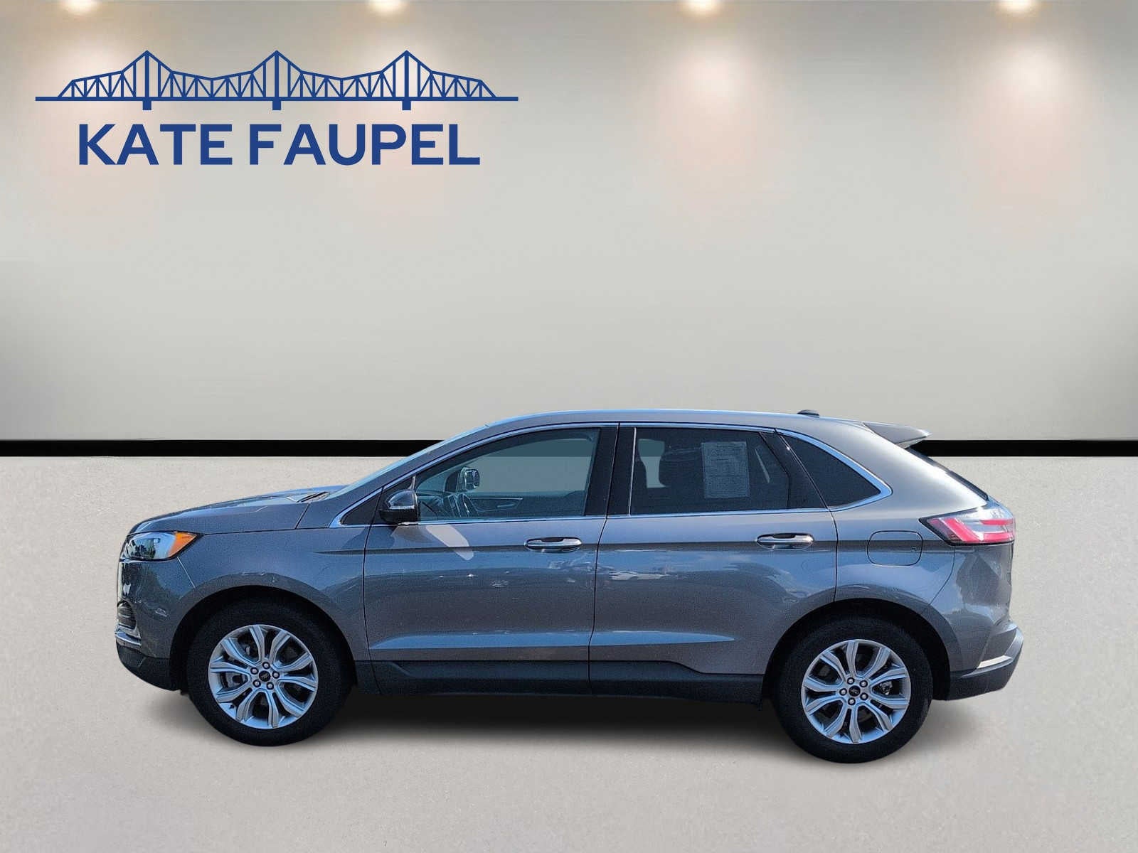 2024 Ford Edge Titanium