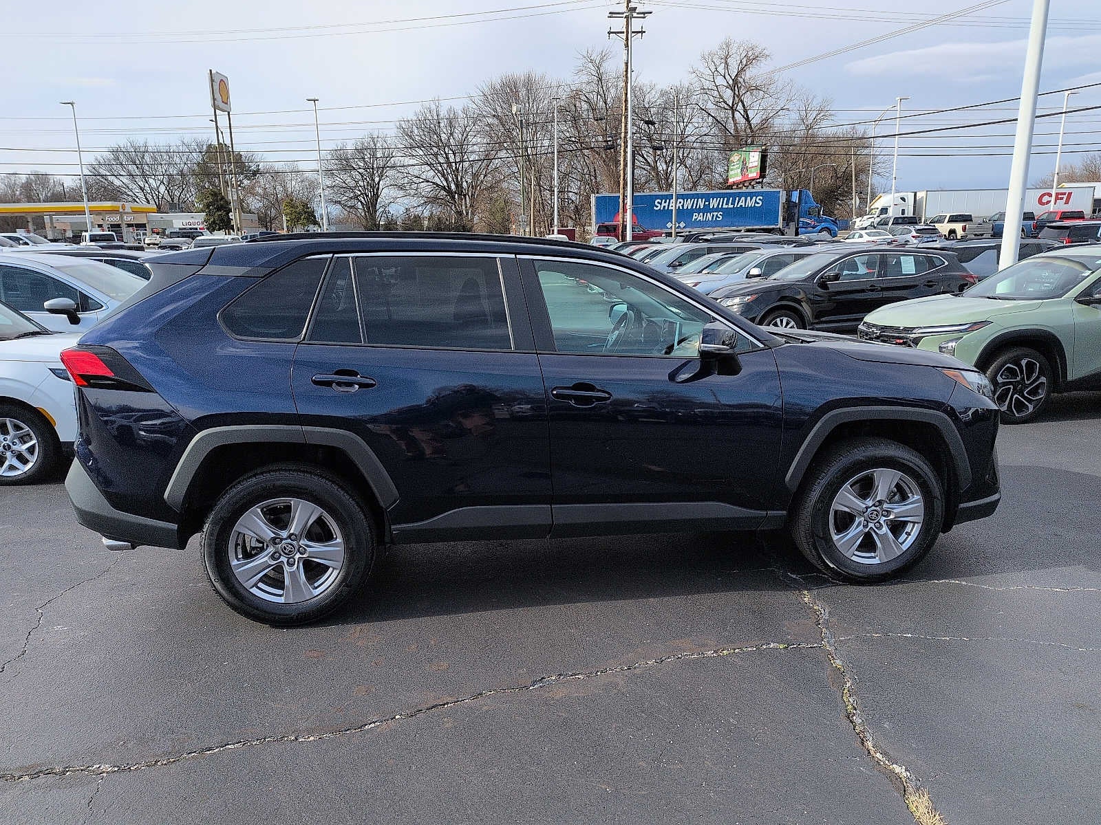 2024 Toyota RAV4 XLE