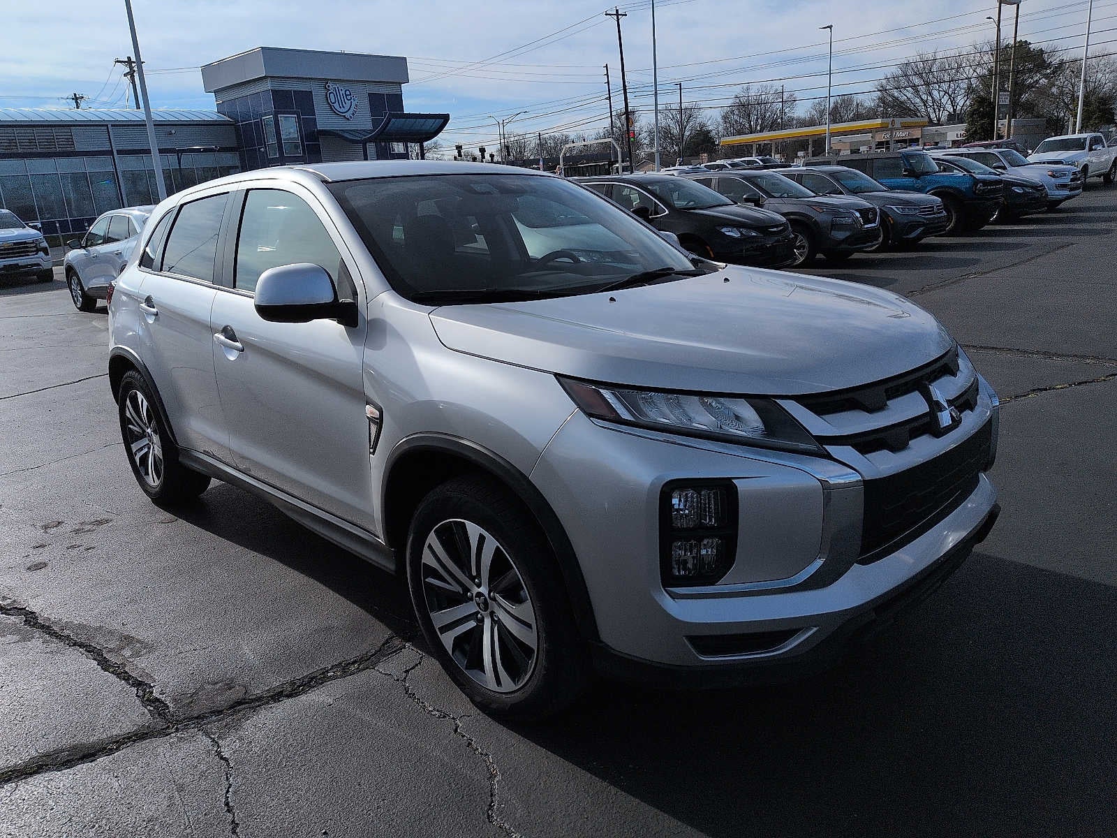 2023 Mitsubishi Outlander Sport ES