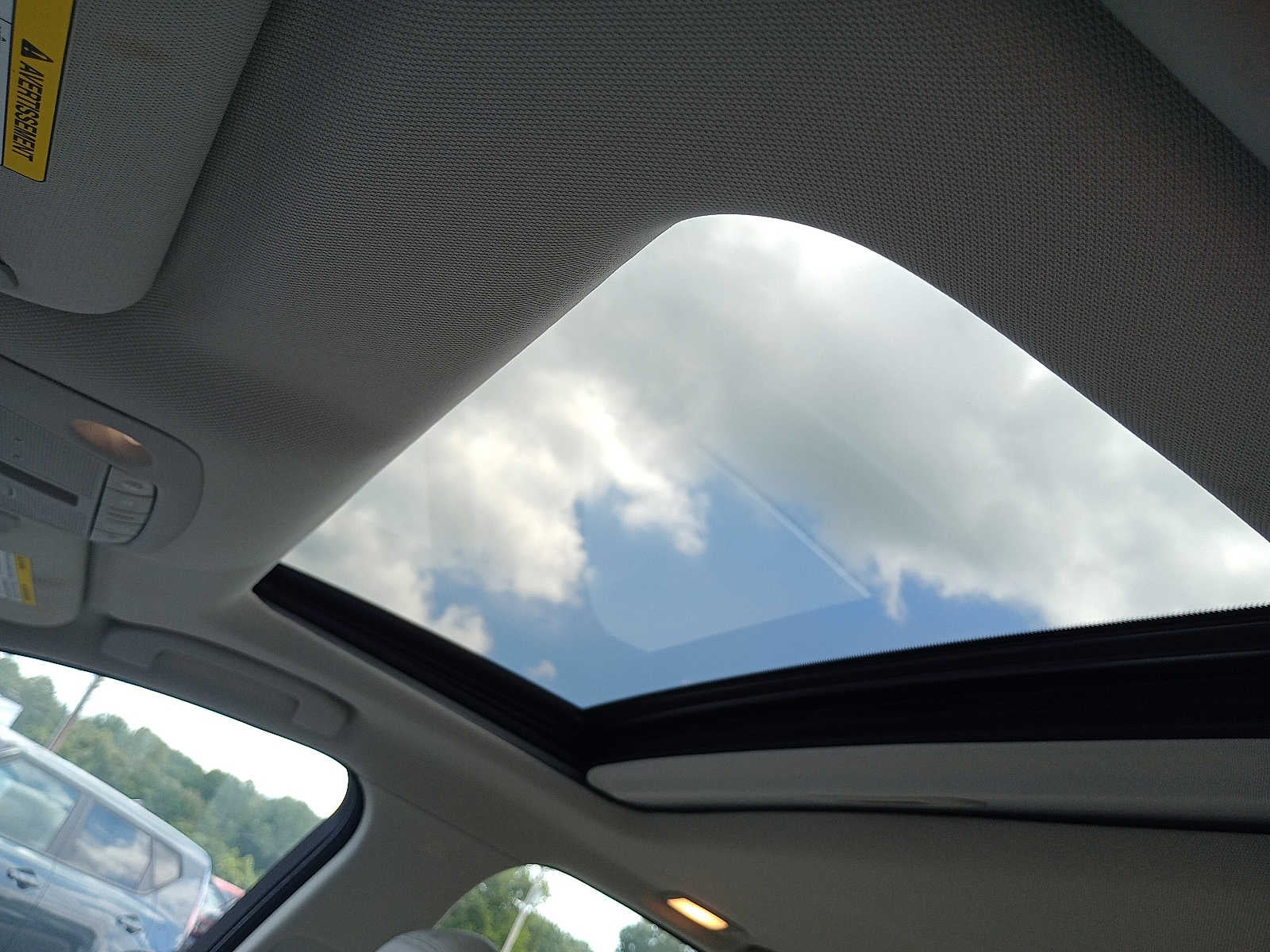 2022 INFINITI Q50 LUXE