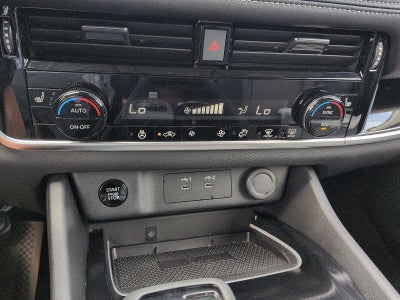 2025 Nissan Rogue SL