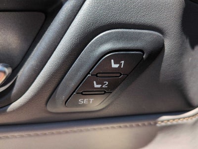 2024 Toyota Venza LE