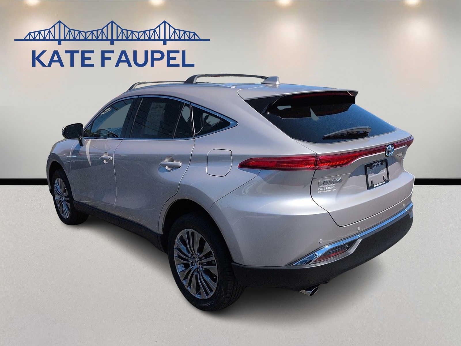 2024 Toyota Venza LE