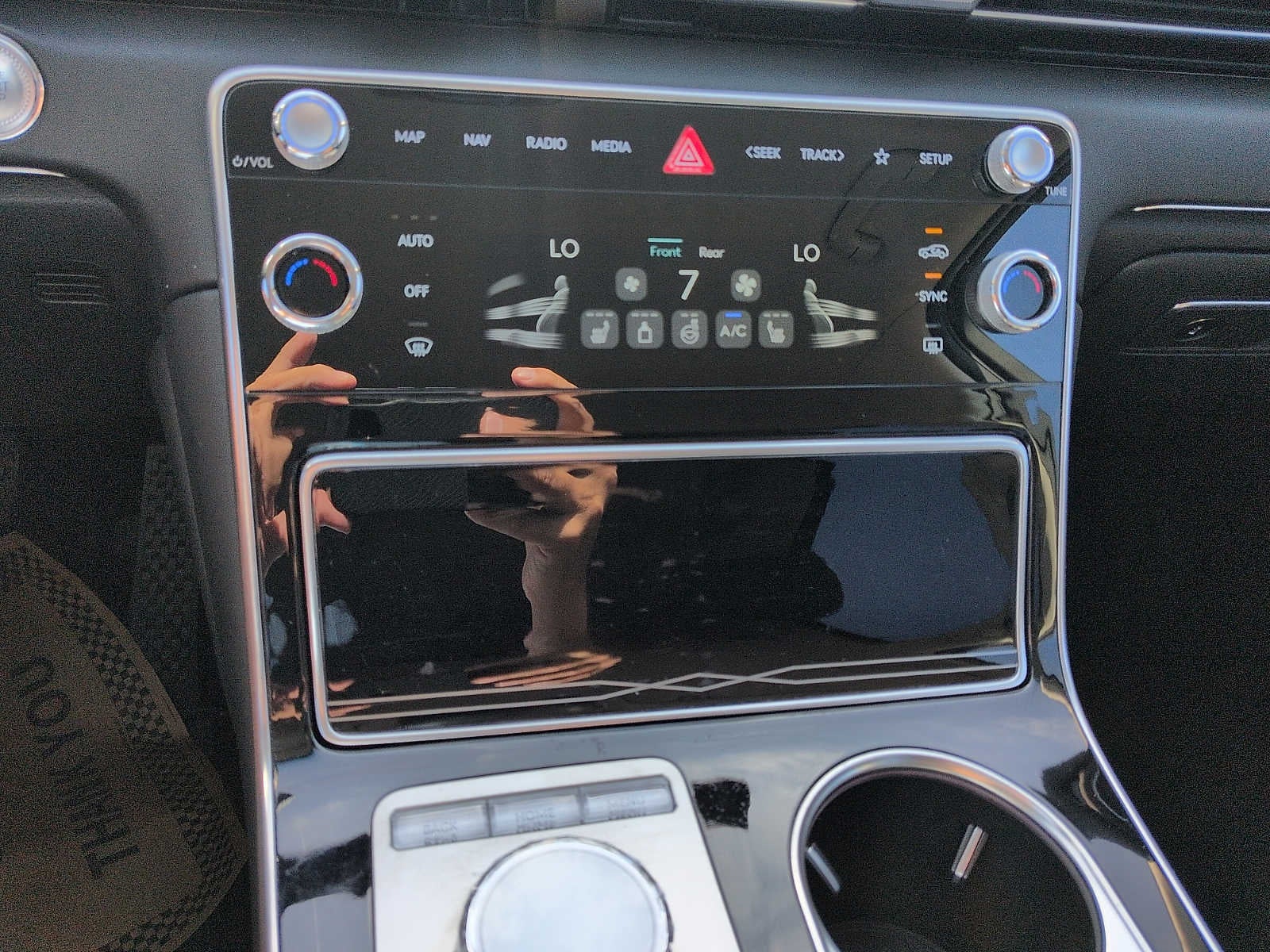 2025 Genesis GV80 2.5T