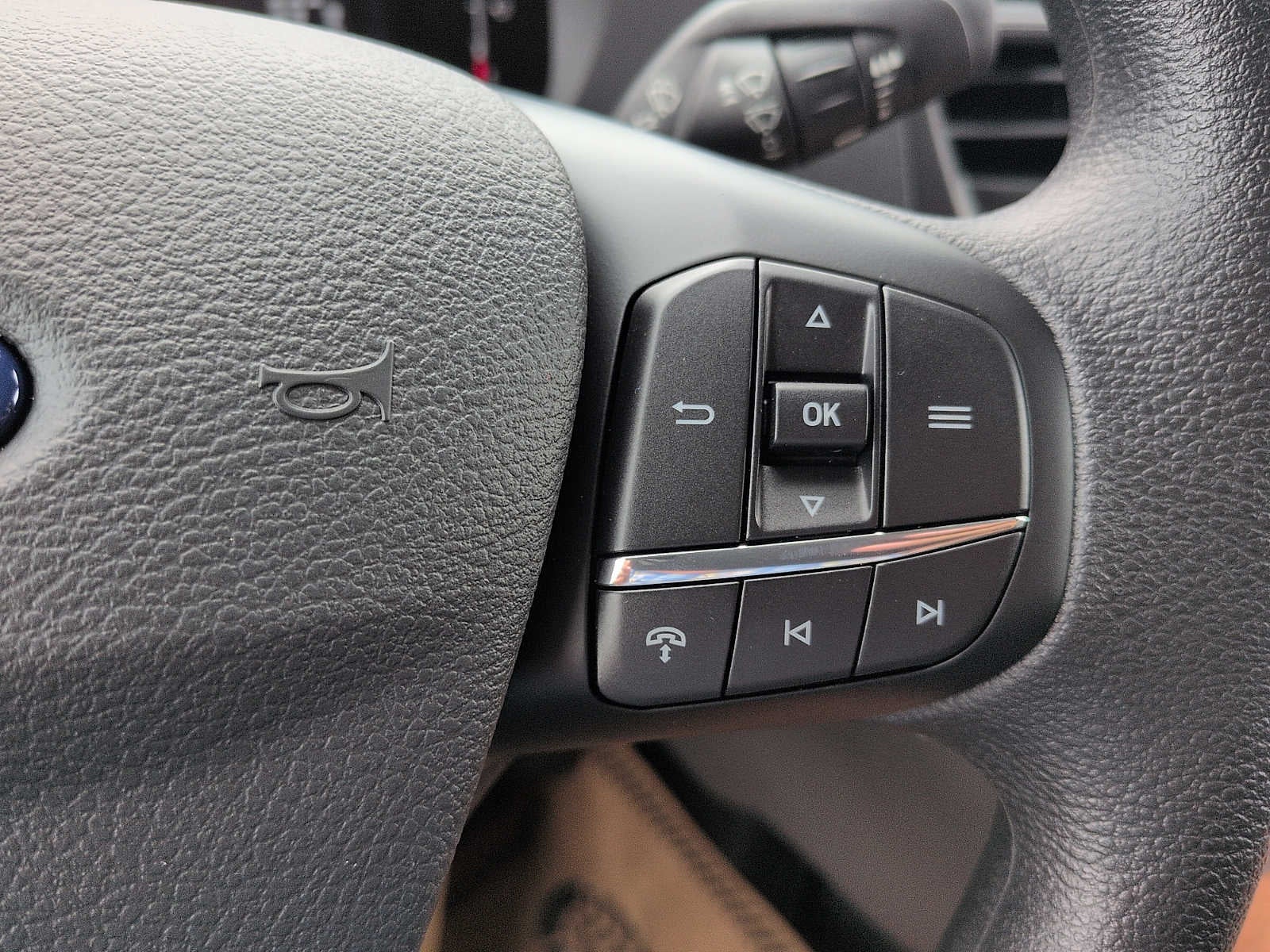 2026 Ford Transit Passenger Wagon XL