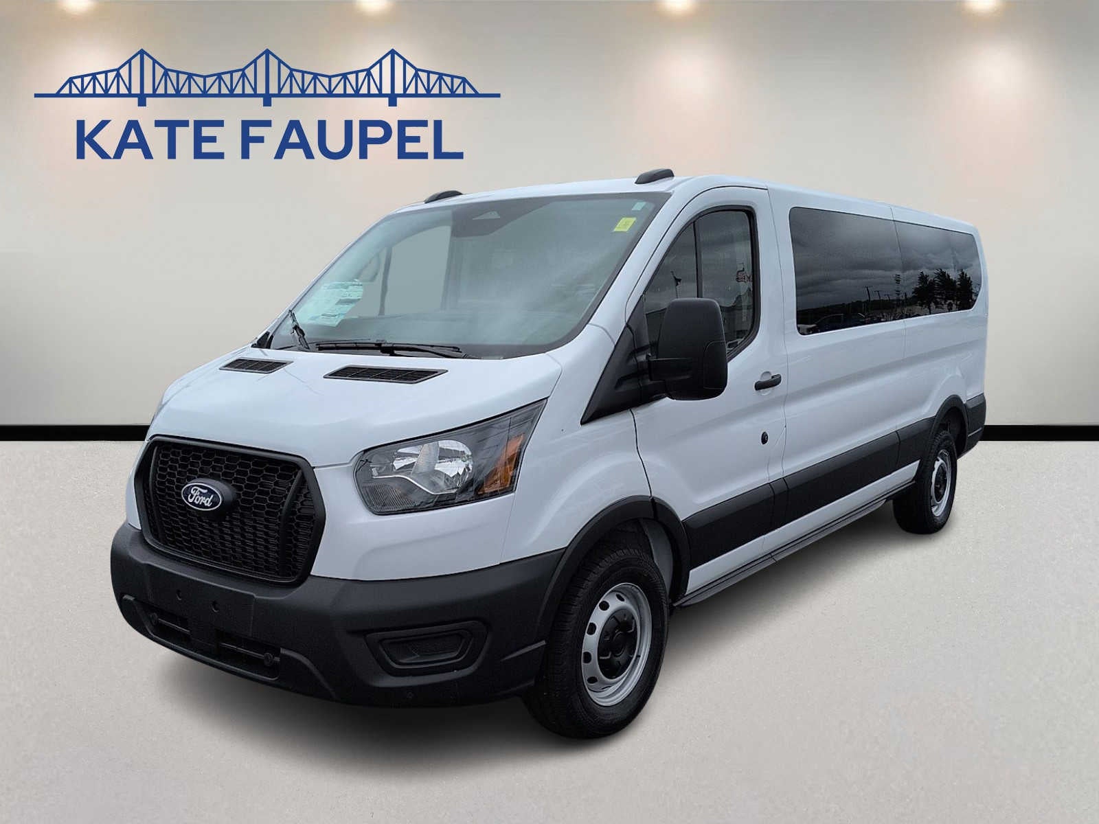 2026 Ford Transit Passenger Wagon XL