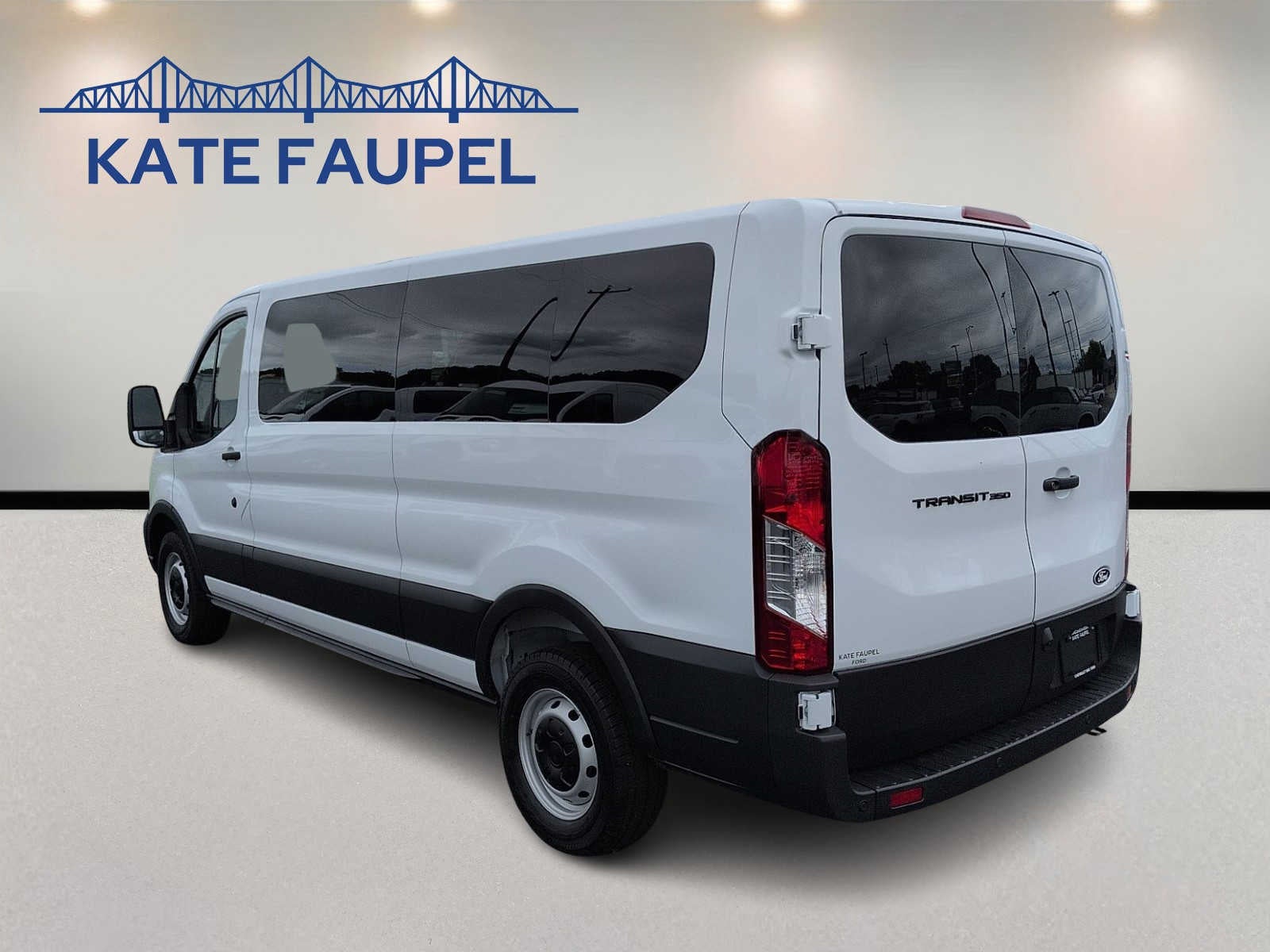 2026 Ford Transit Passenger Wagon XL