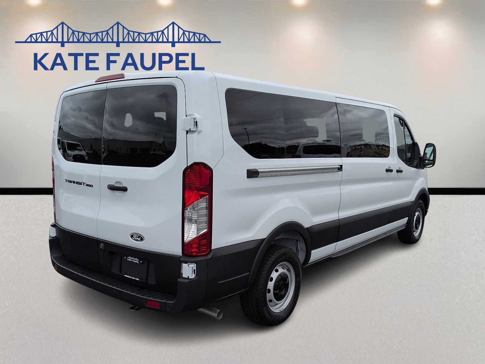 2026 Ford Transit Passenger Wagon XL