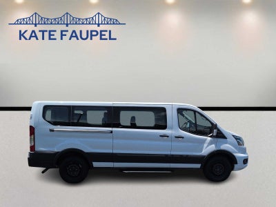 2023 Ford Transit Passenger Wagon XLT