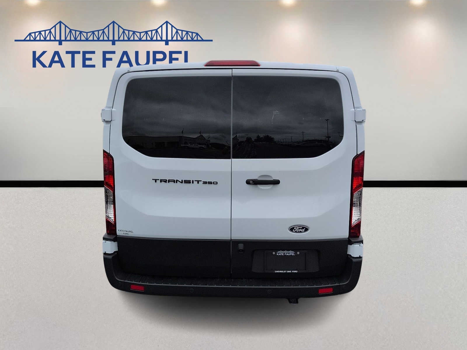 2026 Ford Transit Passenger Wagon XL