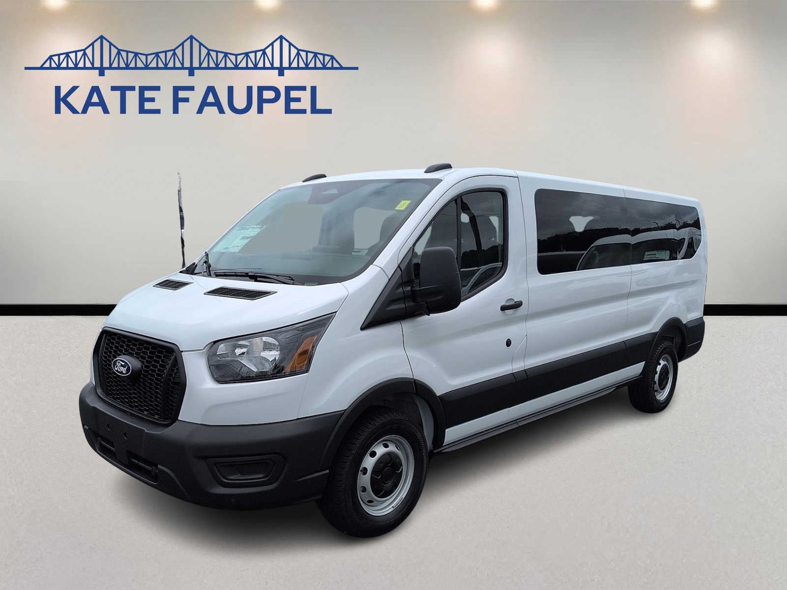 2026 Ford Transit Passenger Wagon XL