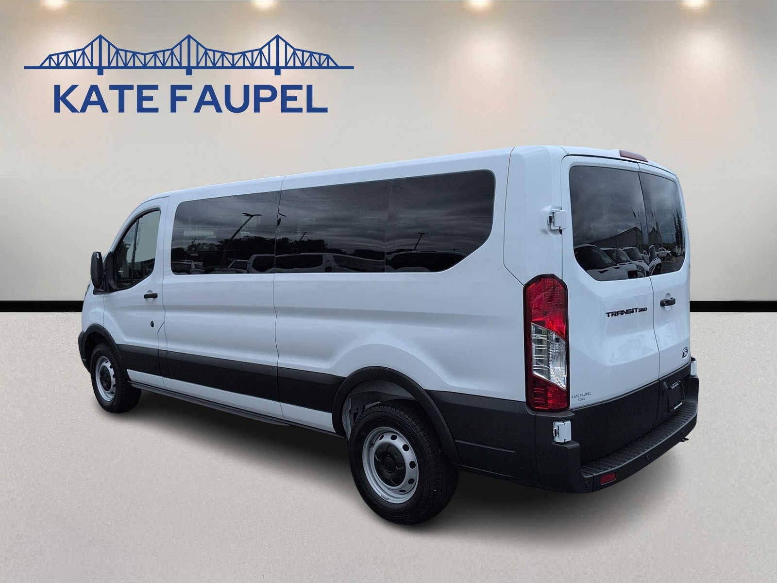 2026 Ford Transit Passenger Wagon XL