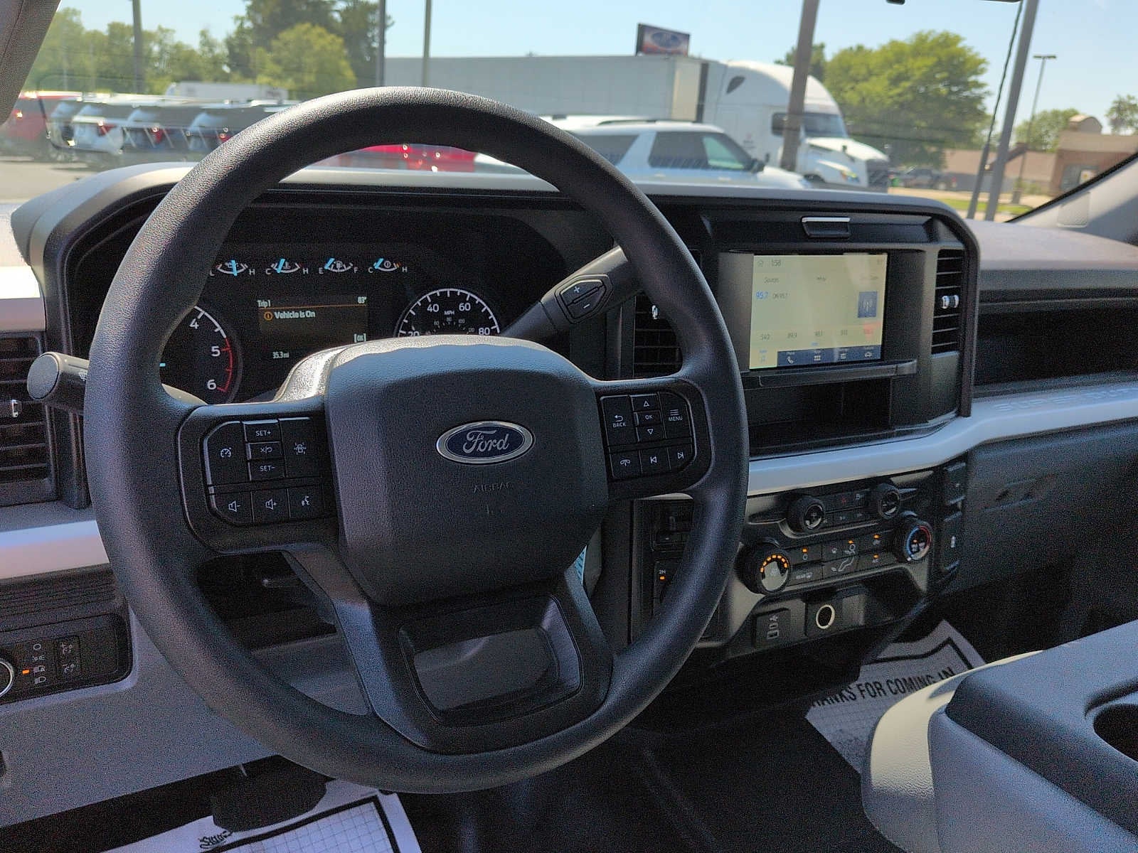 2026 Ford Super Duty F-350 DRW XL