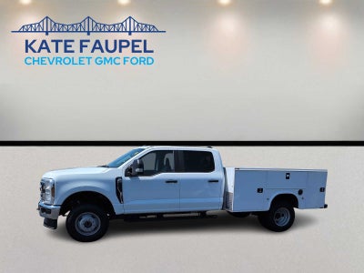 2026 Ford Super Duty F-350 DRW XL