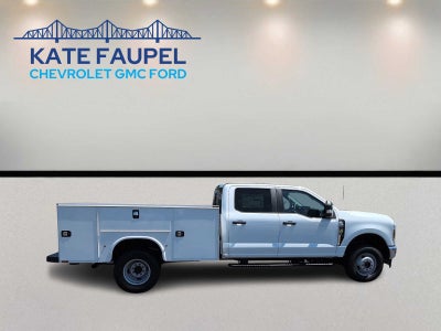 2026 Ford Super Duty F-350 DRW XL