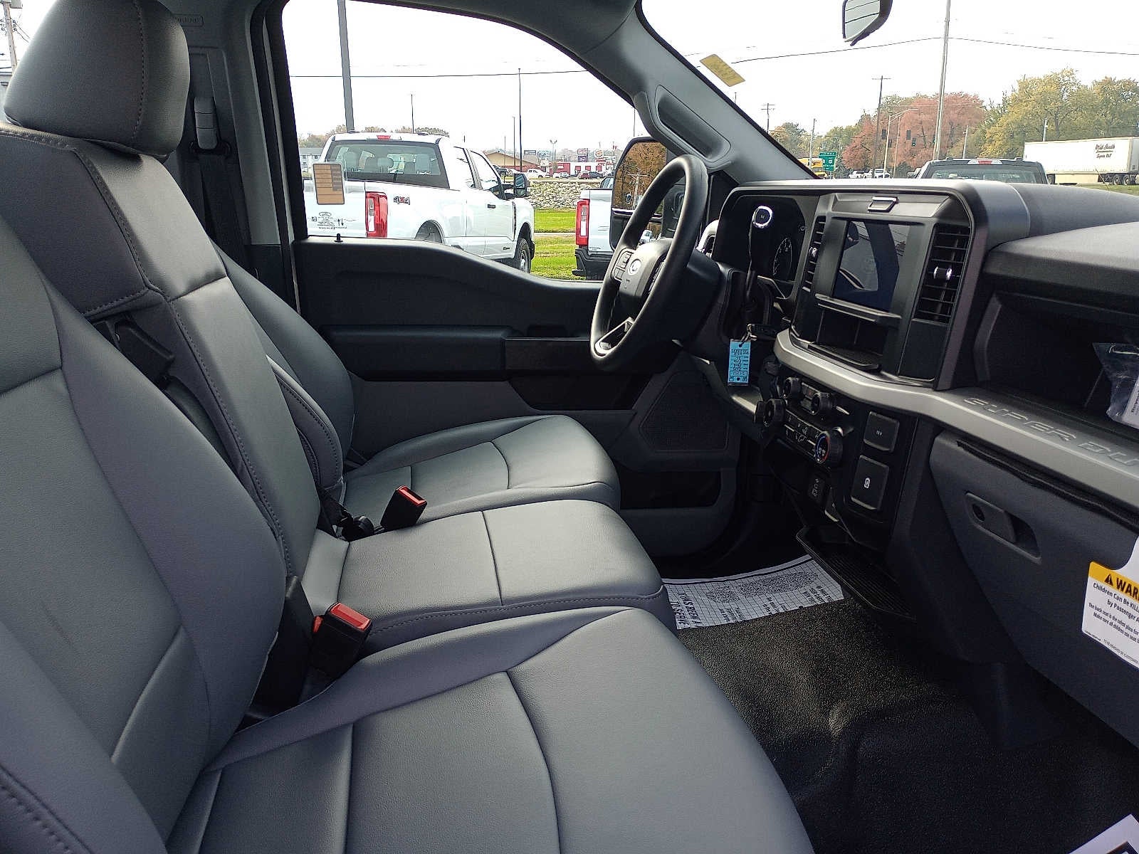 2025 Ford Super Duty F-250 SRW XL