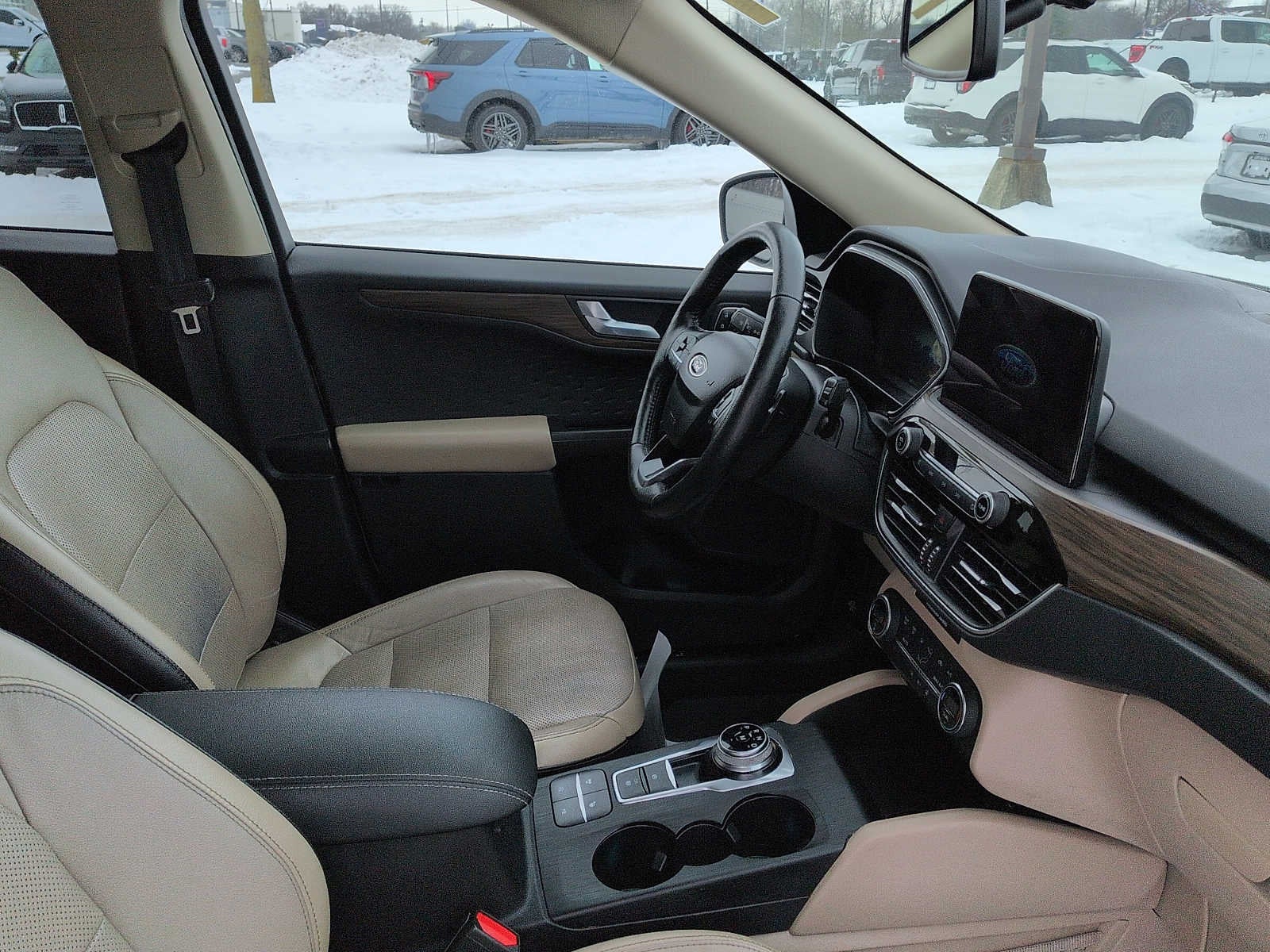 2020 Ford Escape Titanium