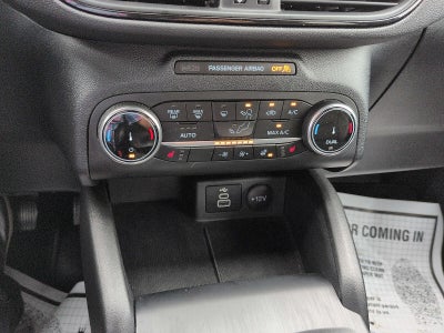 2025 Ford Escape ST-Line Select