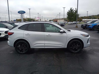 2026 Ford Escape ST-Line Elite