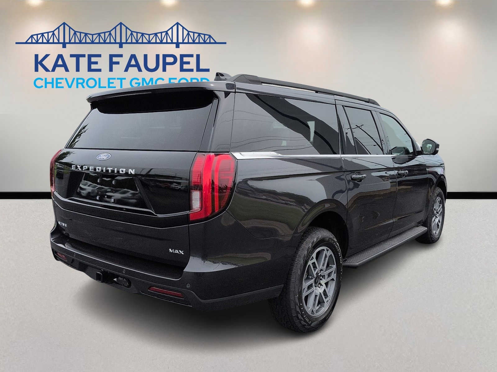 2026 Ford Expedition Max Active