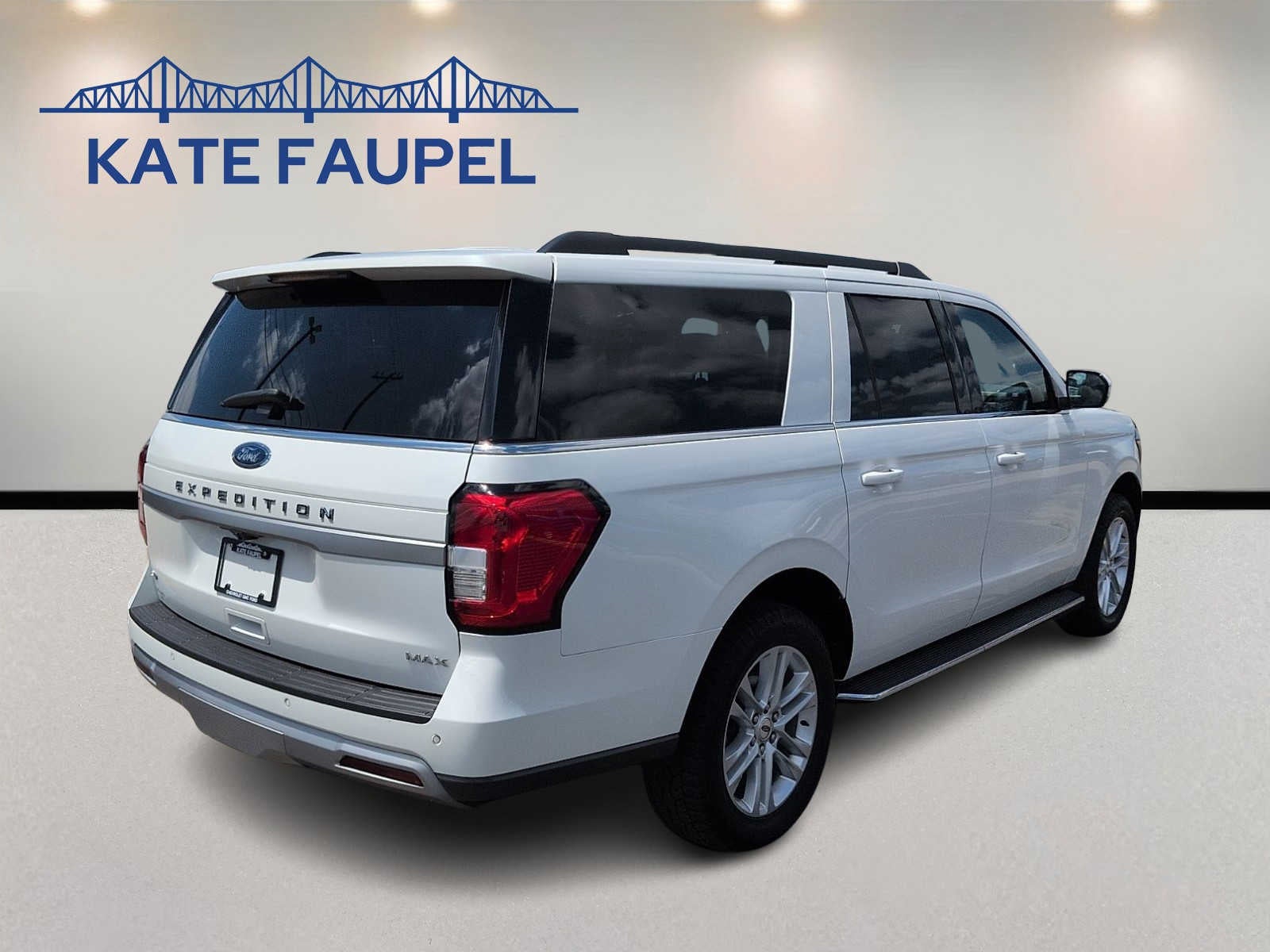 2023 Ford Expedition Max XLT