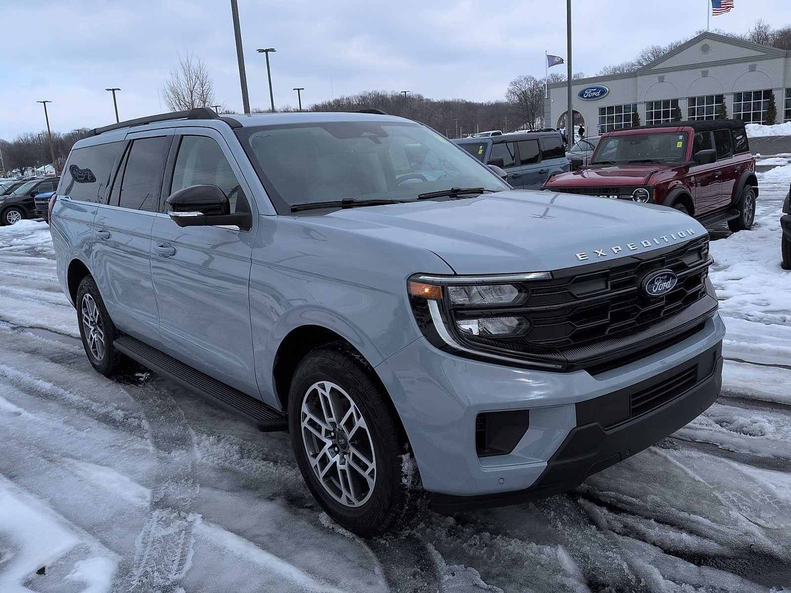 2026 Ford Expedition Max Active