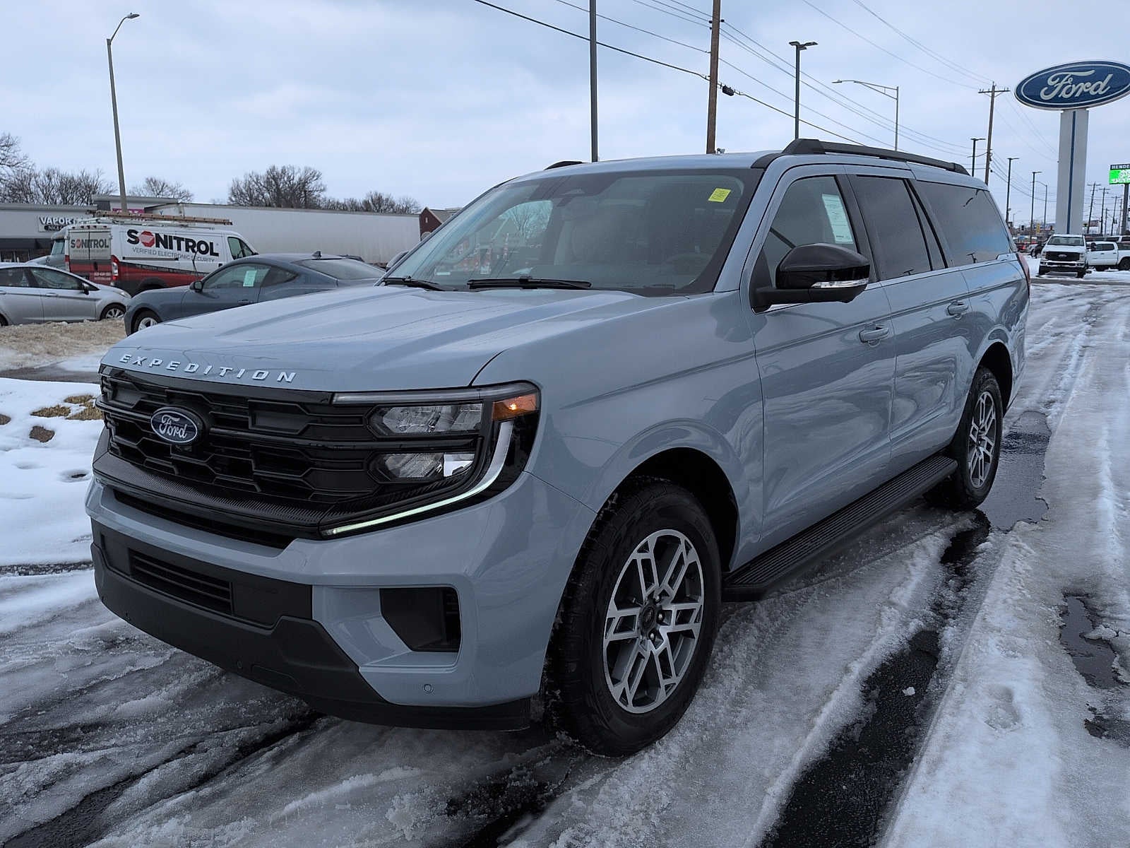 2026 Ford Expedition Max Active