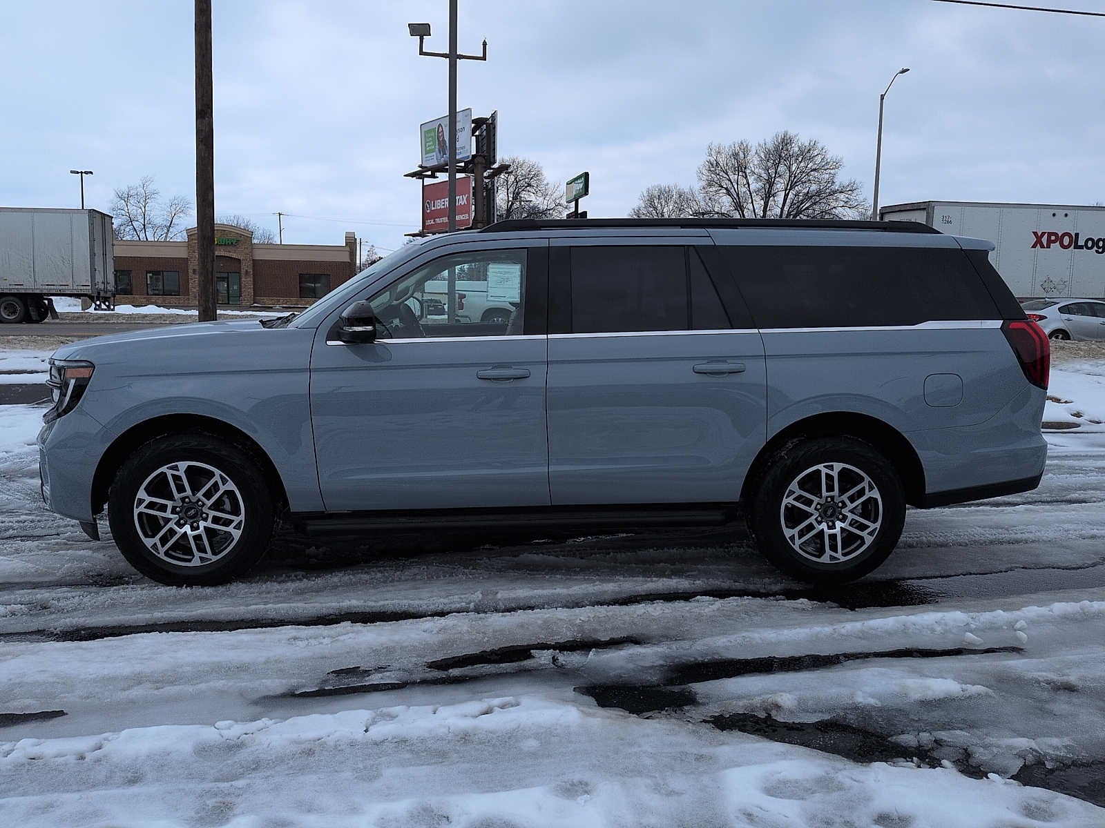 2026 Ford Expedition Max Active