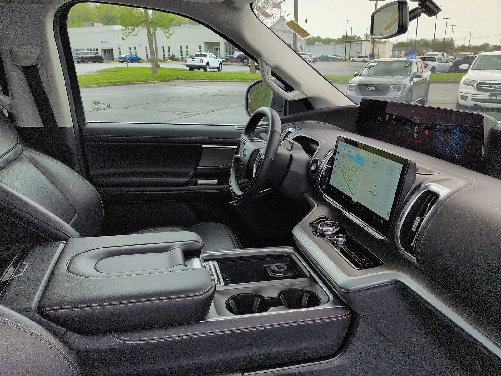 2025 Ford Expedition Max Platinum
