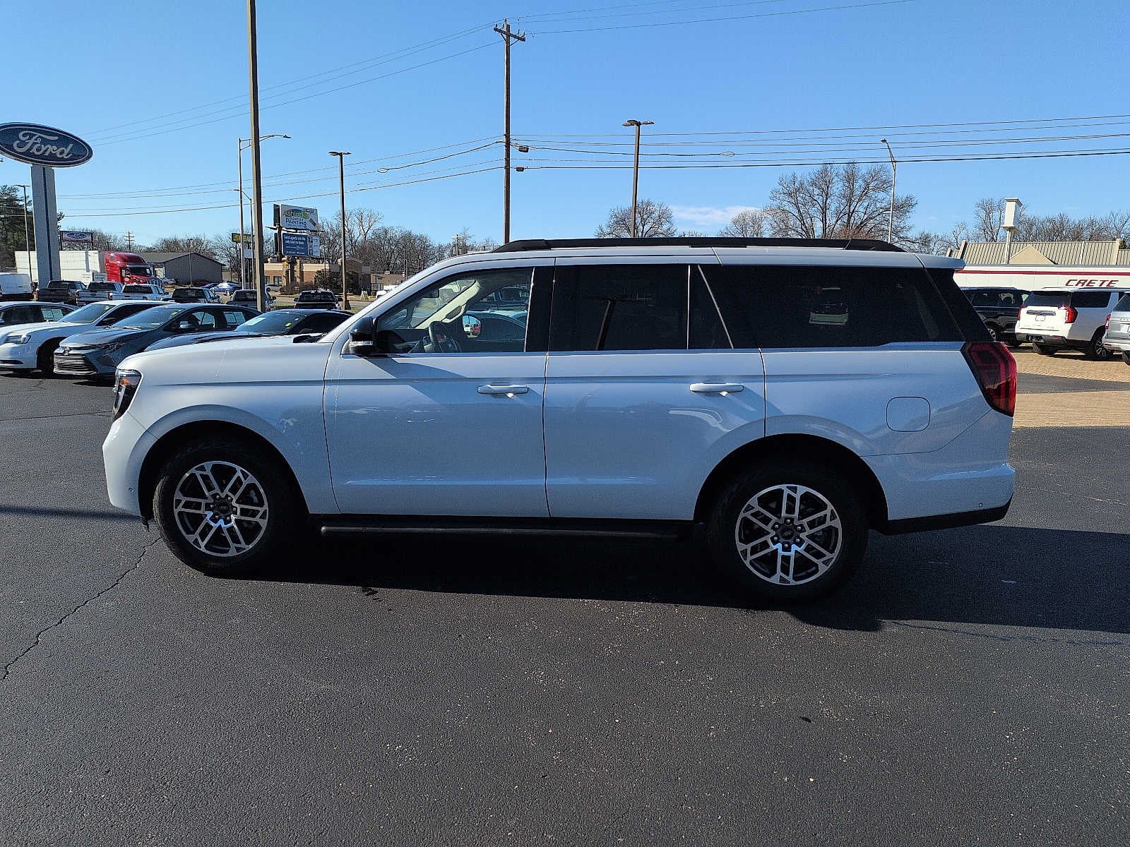 2025 Ford Expedition Active