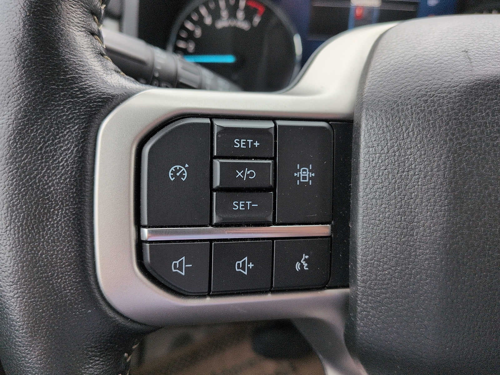 2023 Ford Expedition XLT