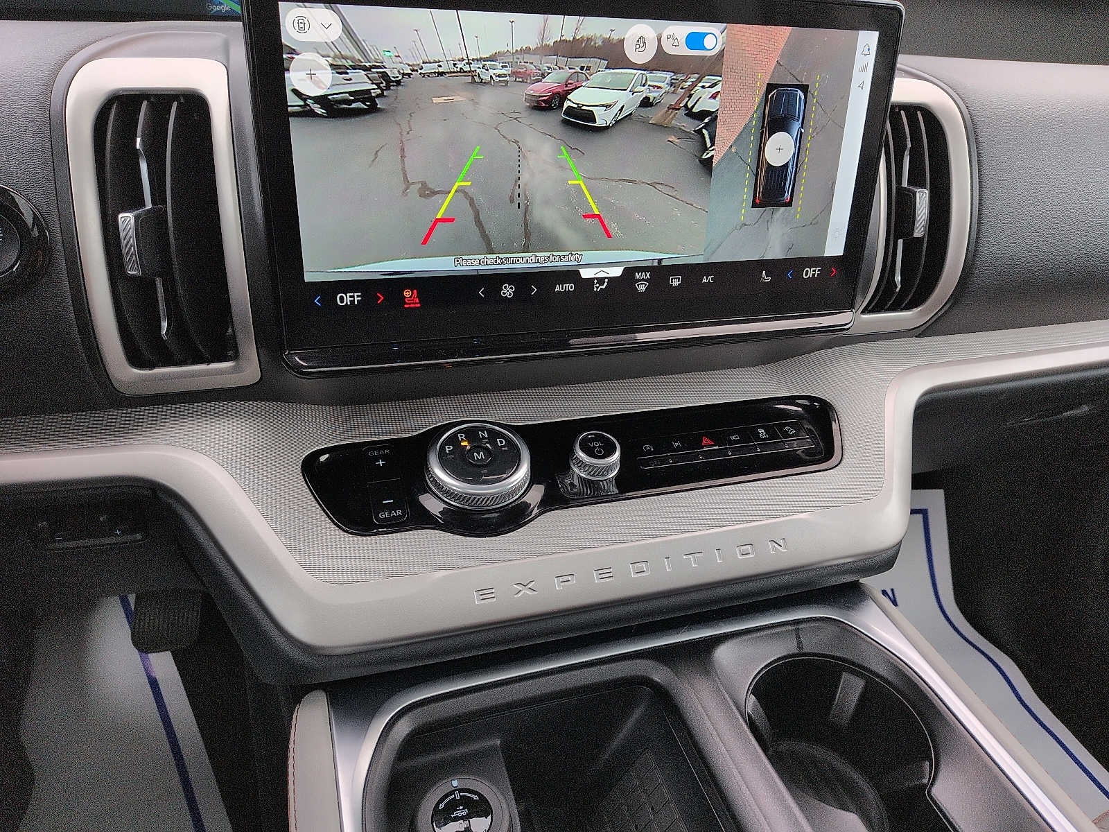 2025 Ford Expedition Active