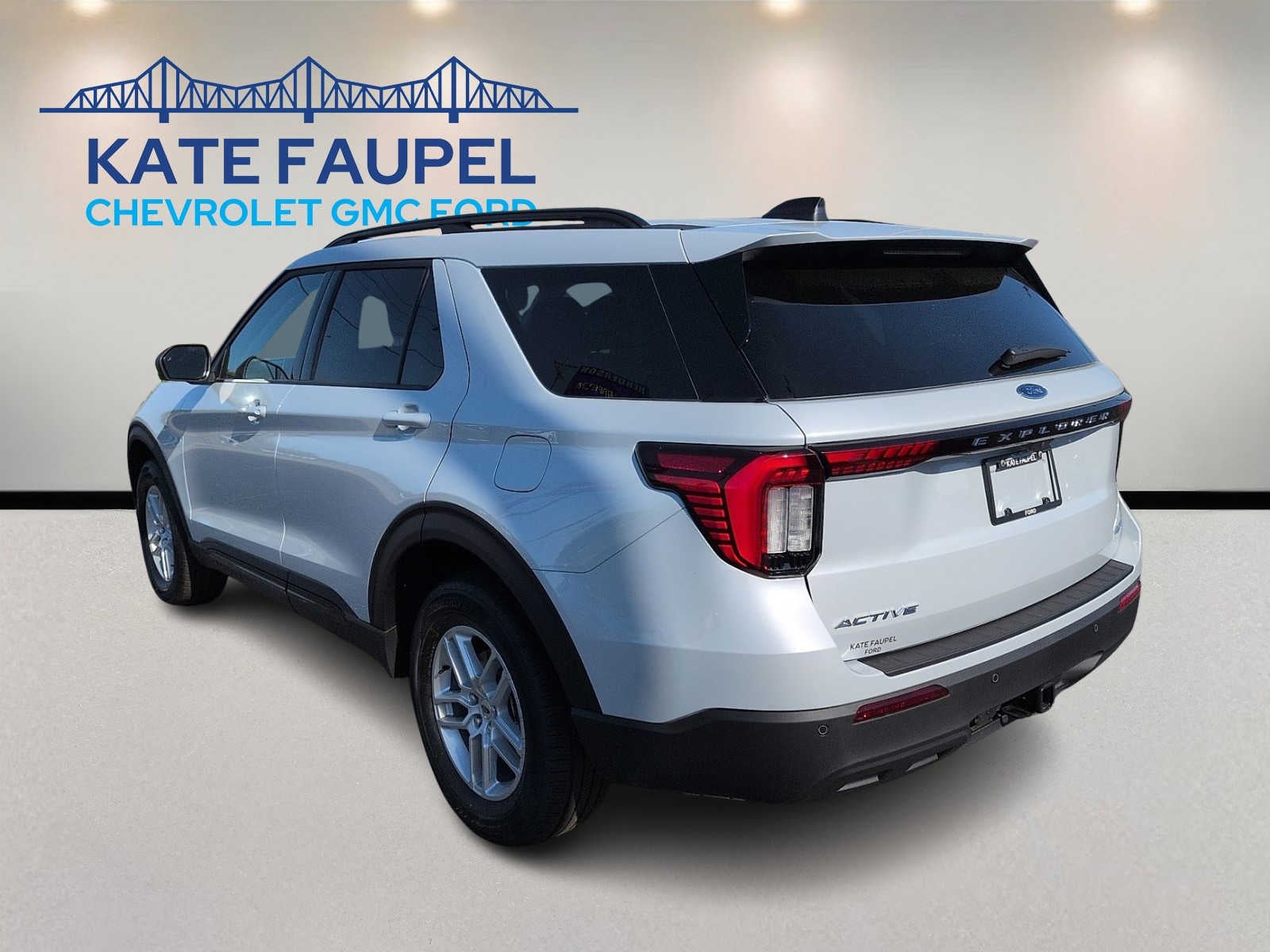 2026 Ford Explorer Active w/200A Pkg