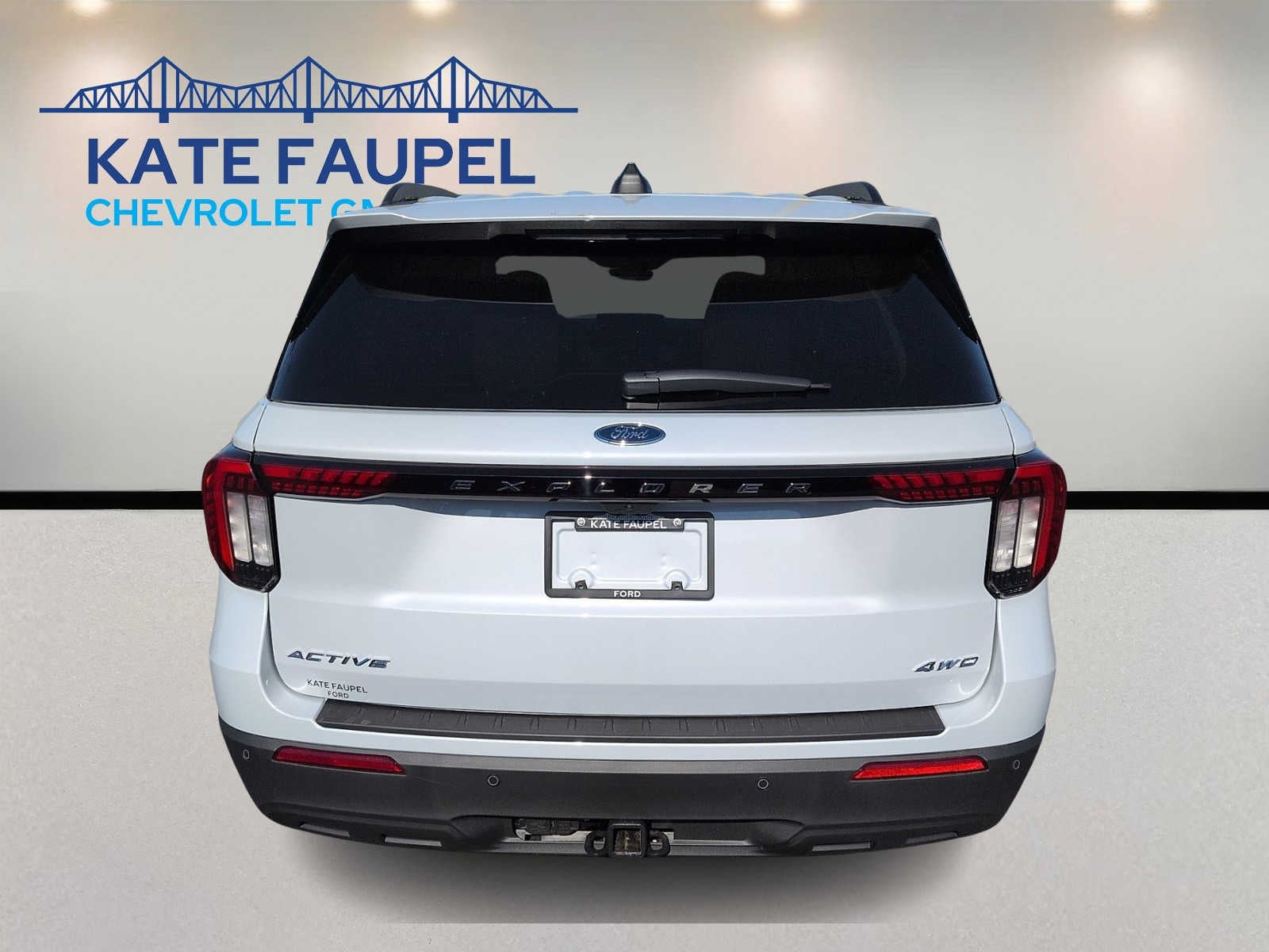 2026 Ford Explorer Active w/200A Pkg