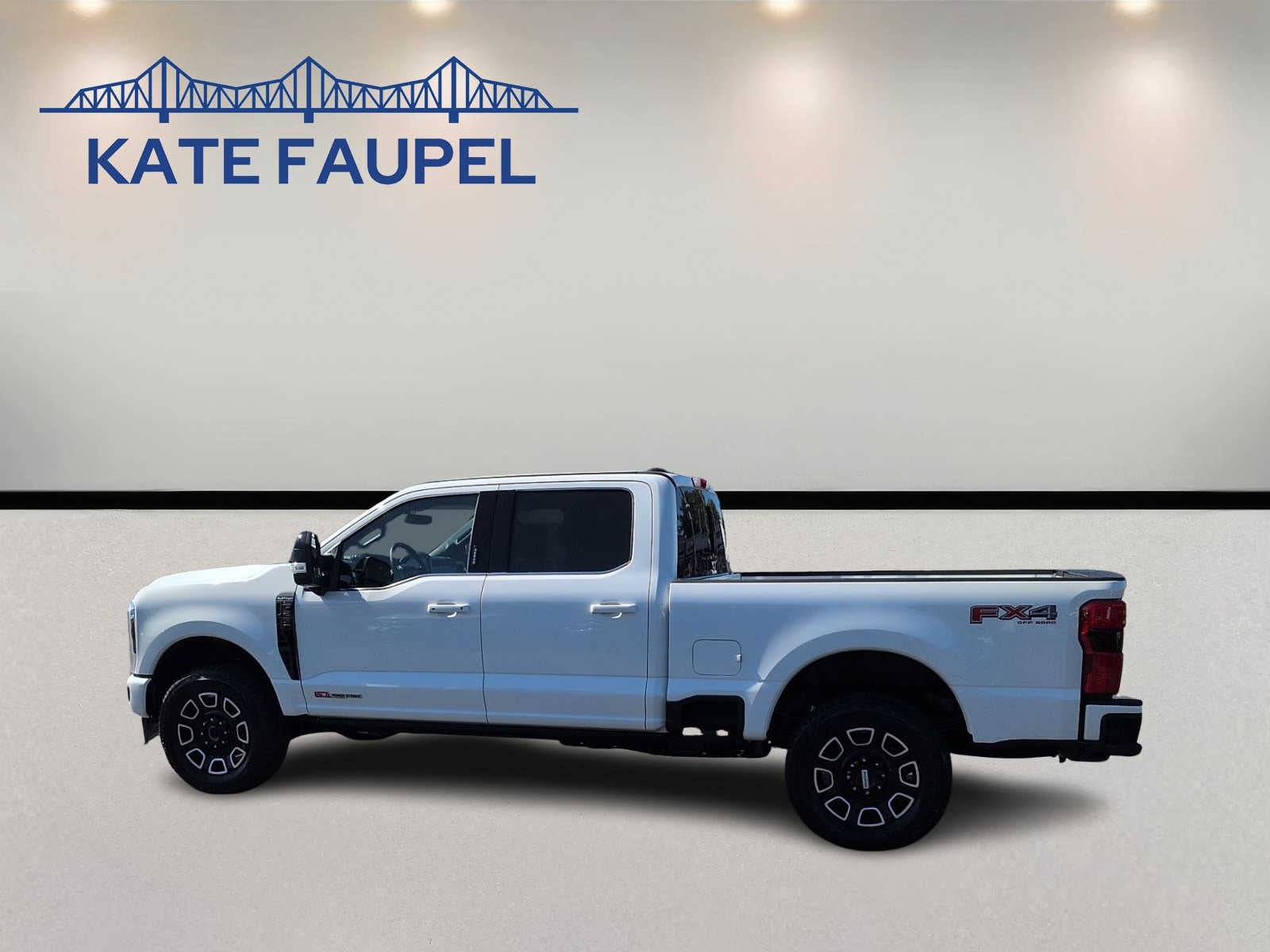 2027 Ford Super Duty F-250 SRW Platinum