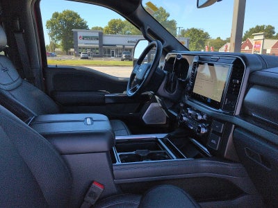 2027 Ford Super Duty F-250 SRW Platinum