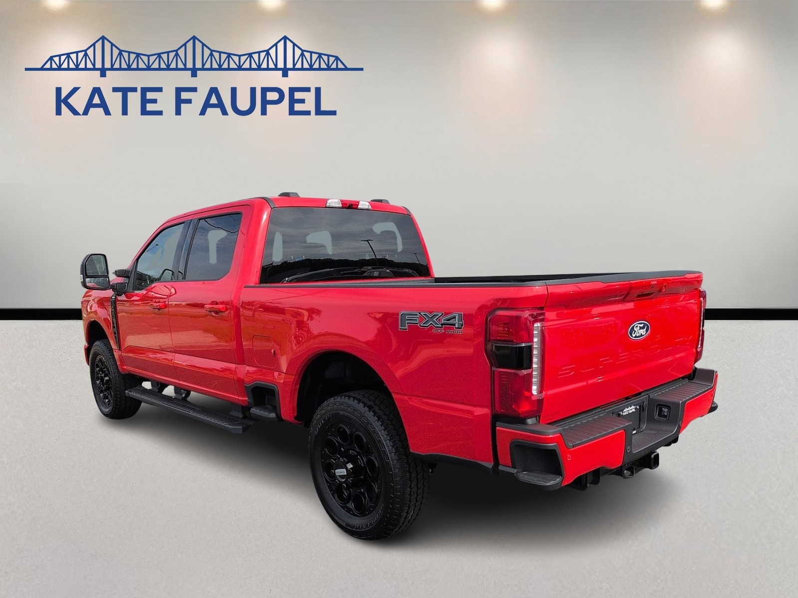 2027 Ford Super Duty F-250 SRW F-250® Lariat®