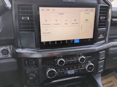 2027 Ford Super Duty F-250 SRW F-250® Lariat®
