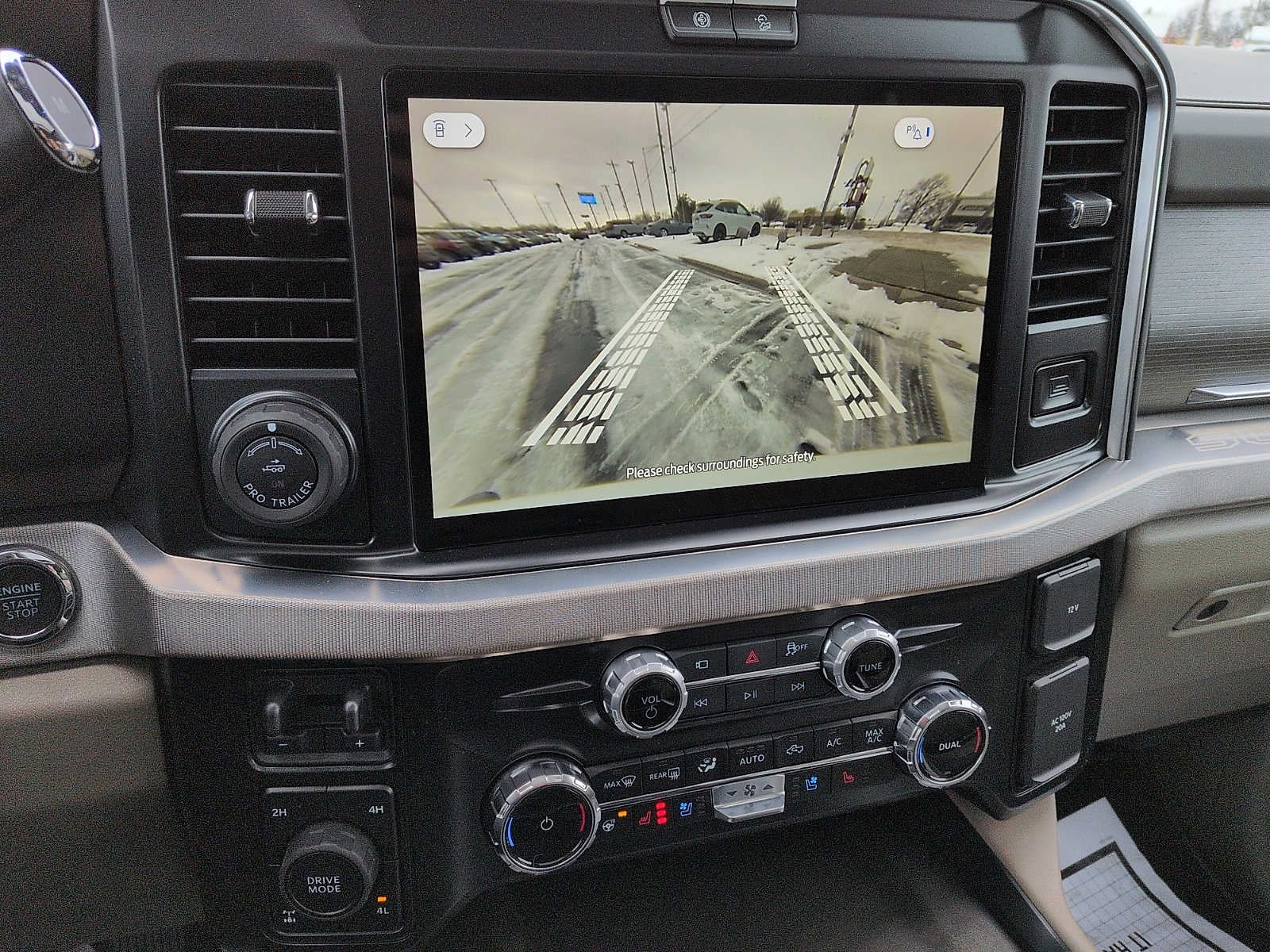 2026 Ford Super Duty F-350 SRW Platinum