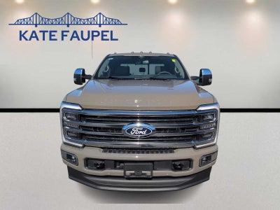 2027 Ford Super Duty F-350 SRW F-350® Platinum®