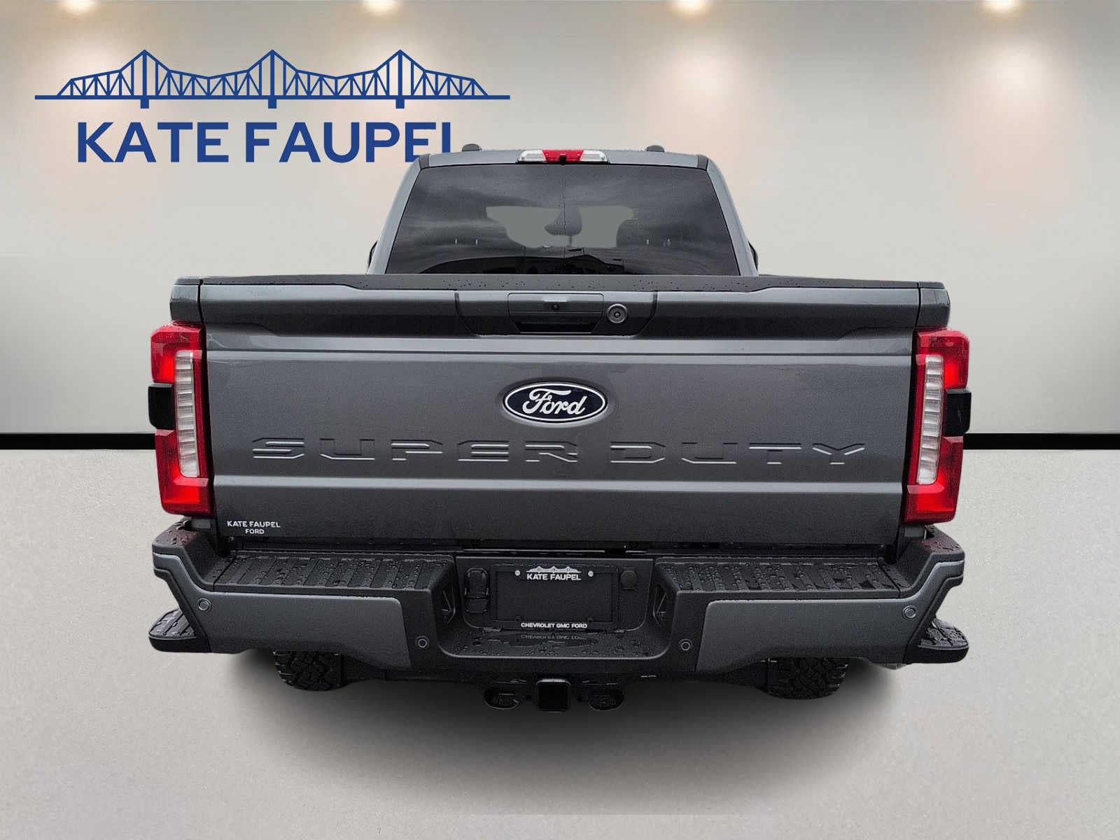 2027 Ford Super Duty F-350 SRW LARIAT